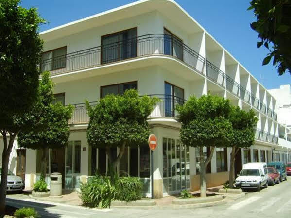 Residencia Nicolau San Antonio (Ibiza)